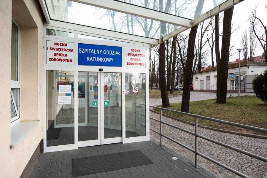 RADIO ŁÓDŹ - ŁÓDZKIE SZPITALE PRZYJMUJĄ TYLKO W OSTRYCH PRZYPADKACH
